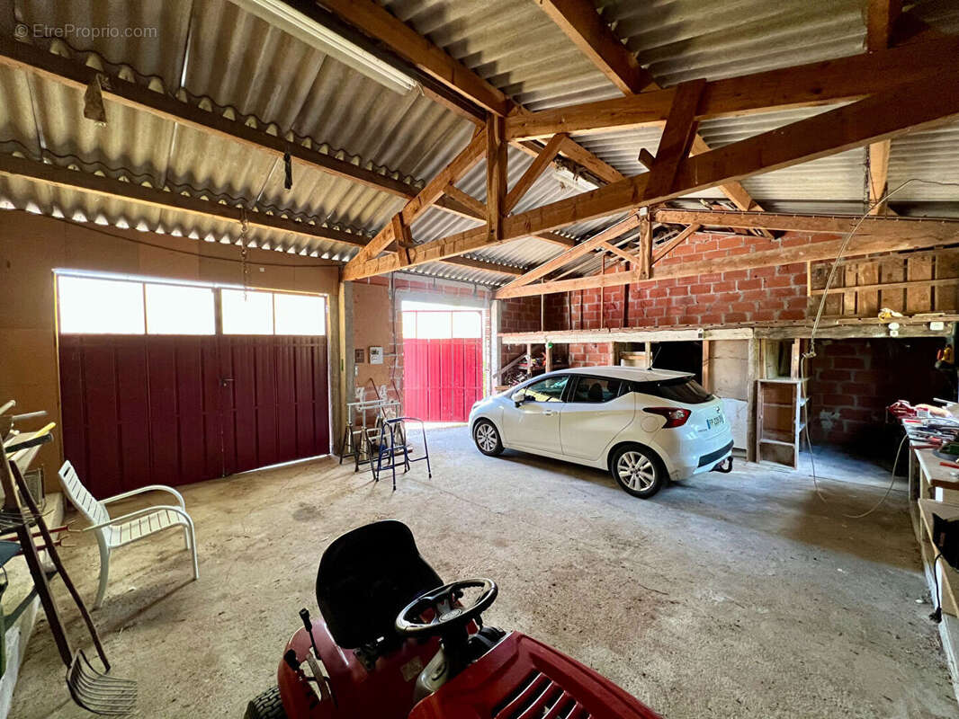 Secteur Villeneuve-sur-Lot, au coeur du Lot-et-Garonne et proche de toutes les commodités, venez découvrir cette maison d'enviro - photo 13