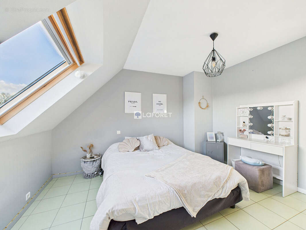 Maison à SAINT-EVARZEC