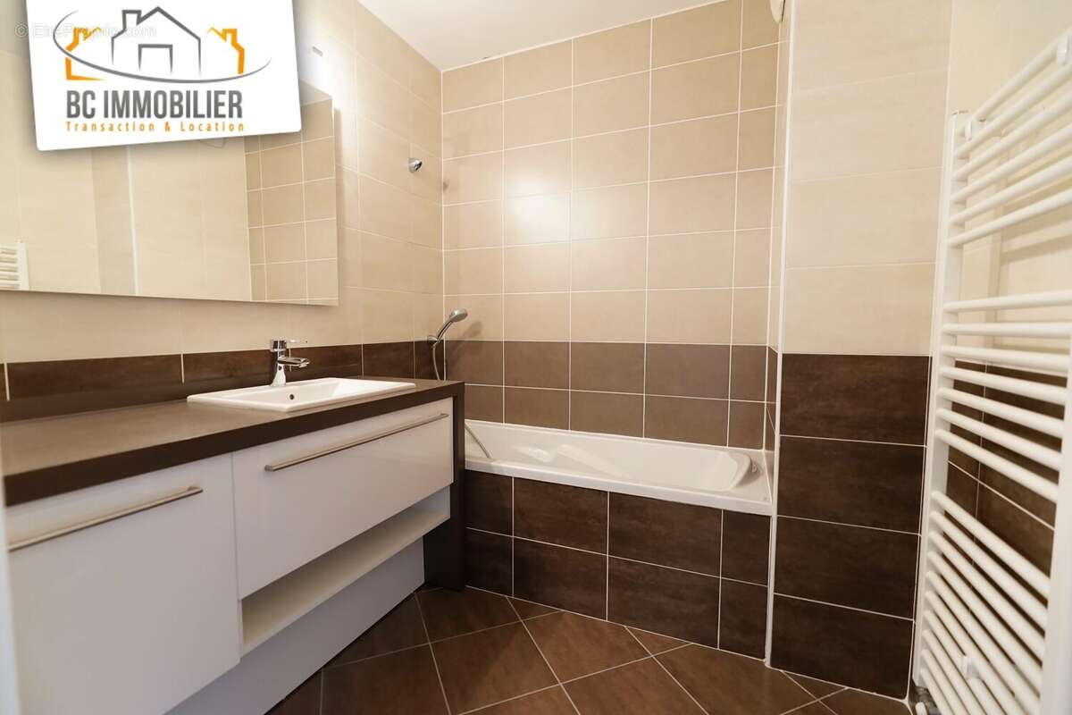 Appartement à DIVONNE-LES-BAINS