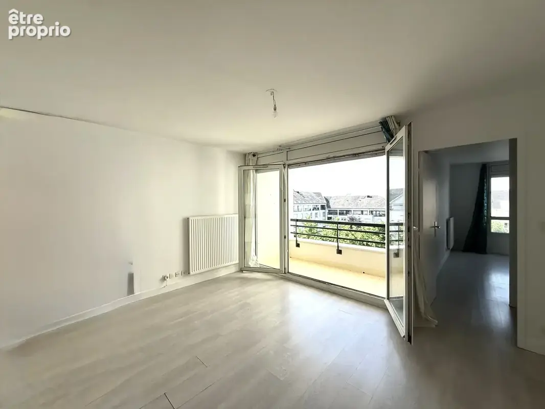 2 pièces lumineux avec balcon en étage élevé - photo 2