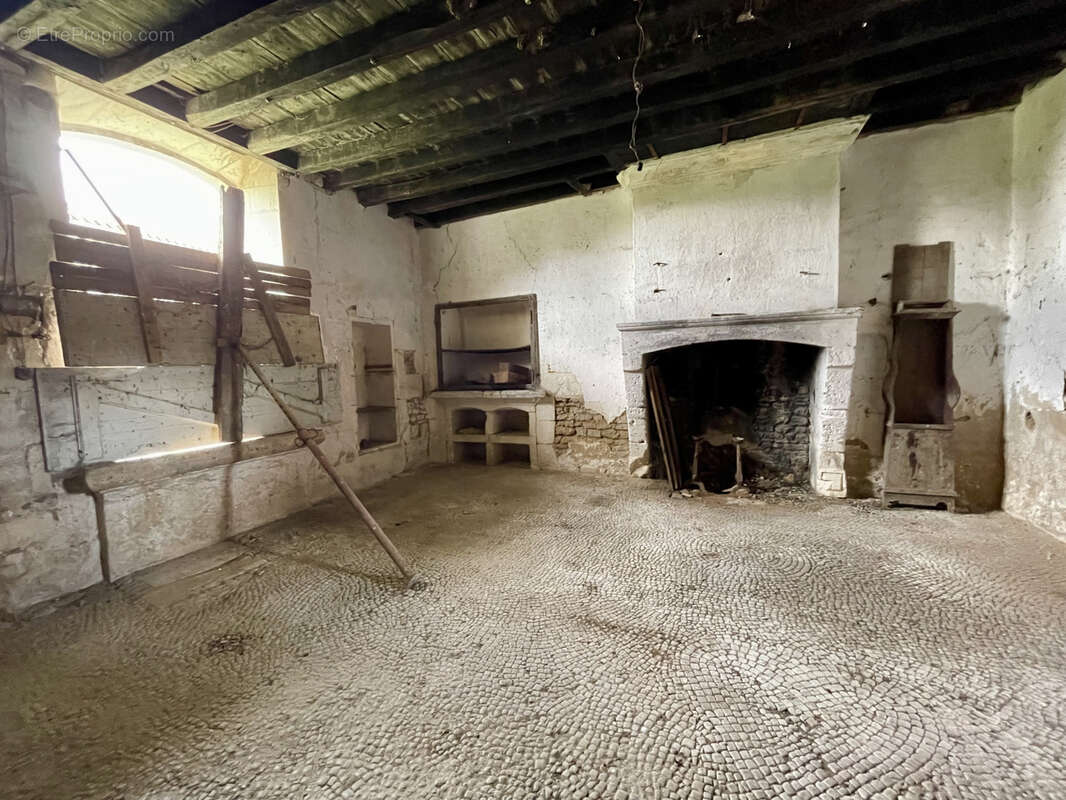 Maison à BRIE