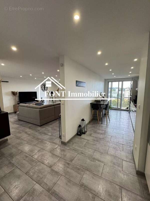 Appartement à SAINT-ETIENNE