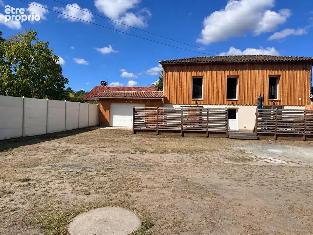 Maison 4 pièces Salles 84 m² - 3 chambres 1 bureau - garage centre-ville - photo 13