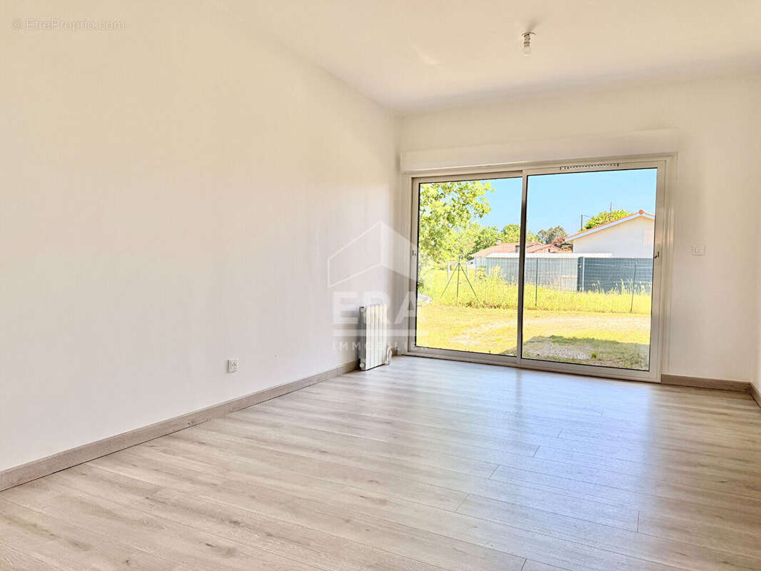 Maison 126m² à salles - photo 5