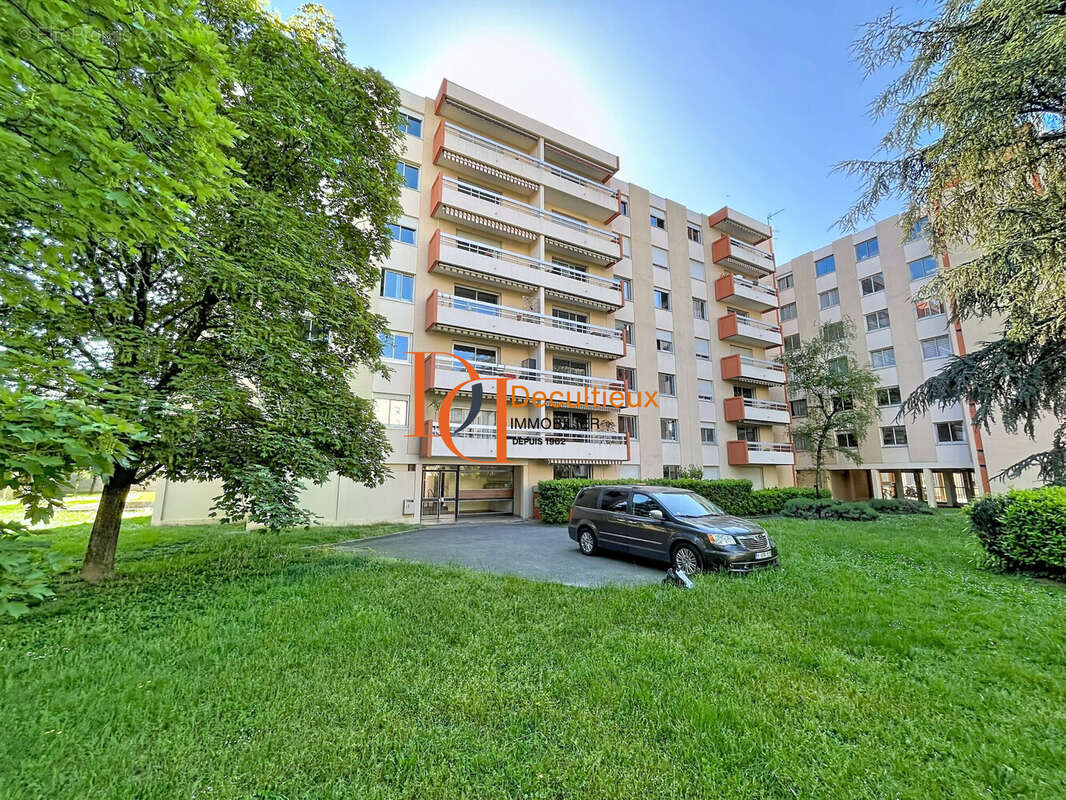 Appartement 117 m² à Villeurbanne  - photo 4