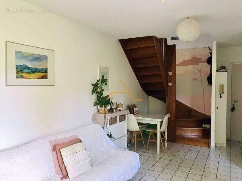 Appartement à DIEULEFIT