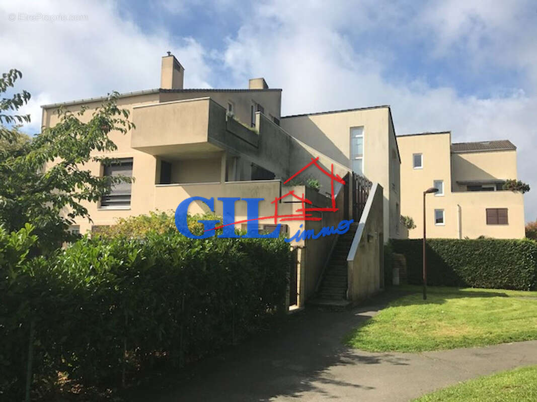 Appartement à NANDY