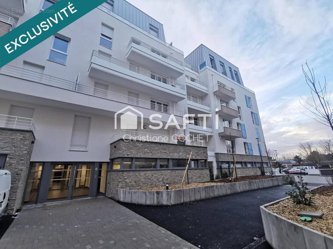 Photo 1 - Appartement à SAVIGNY-LE-TEMPLE