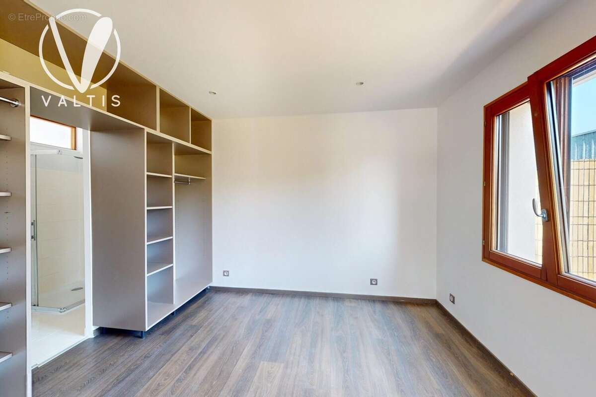 Maison 138 m² à Saint-Potan  - photo 5