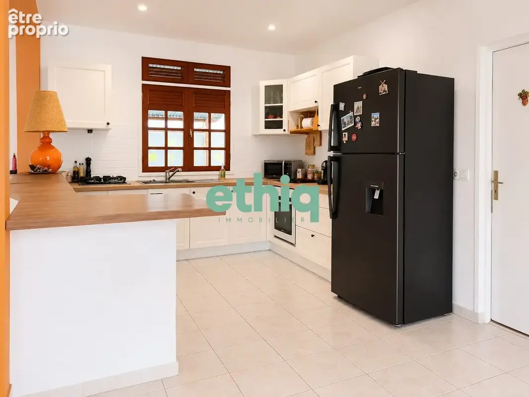 Maison 4 pièces 98 m² à vendre à Baie-Mahault (97122) - photo 3