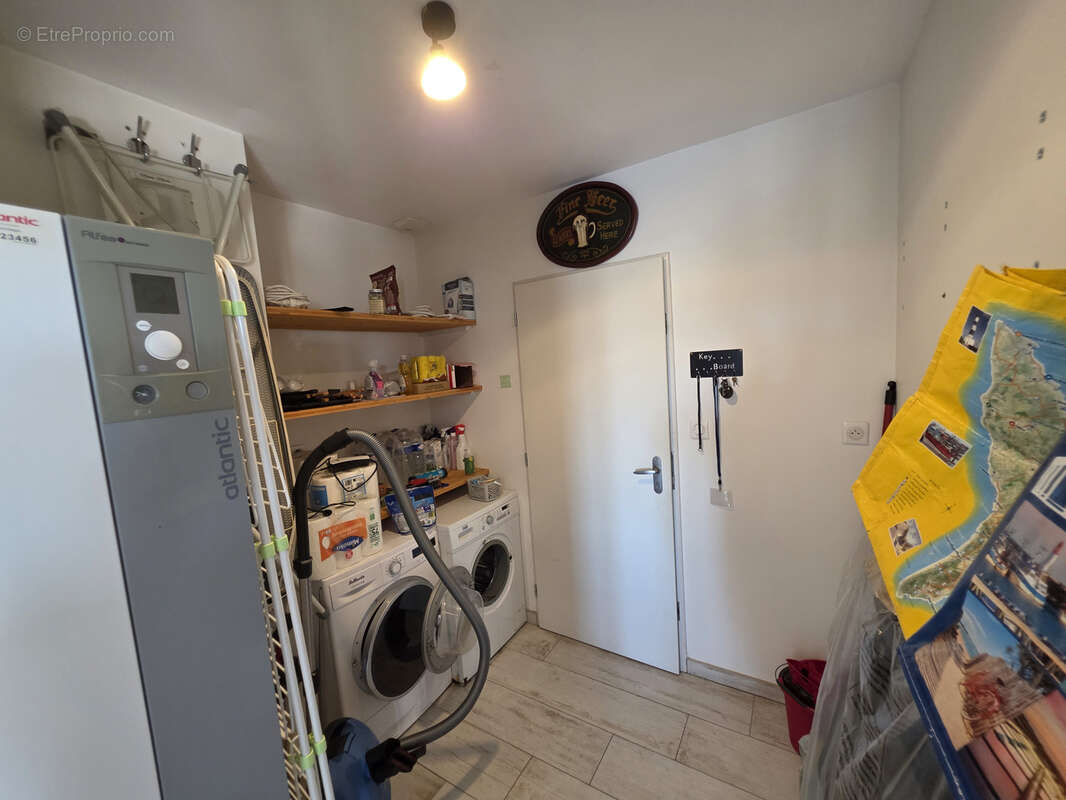 Maison de plain-pied au calme   3 chambres, garage et terrain clos de 437 m2 - photo 12