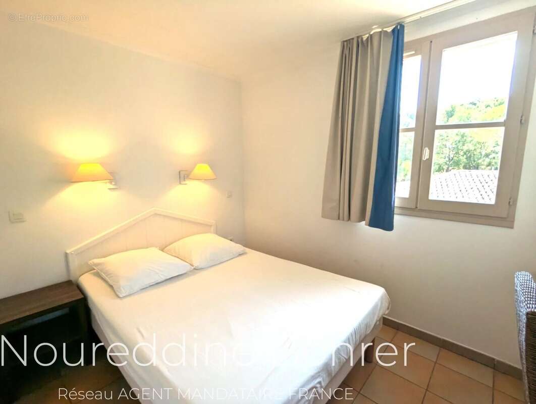 Appartement à GRIMAUD