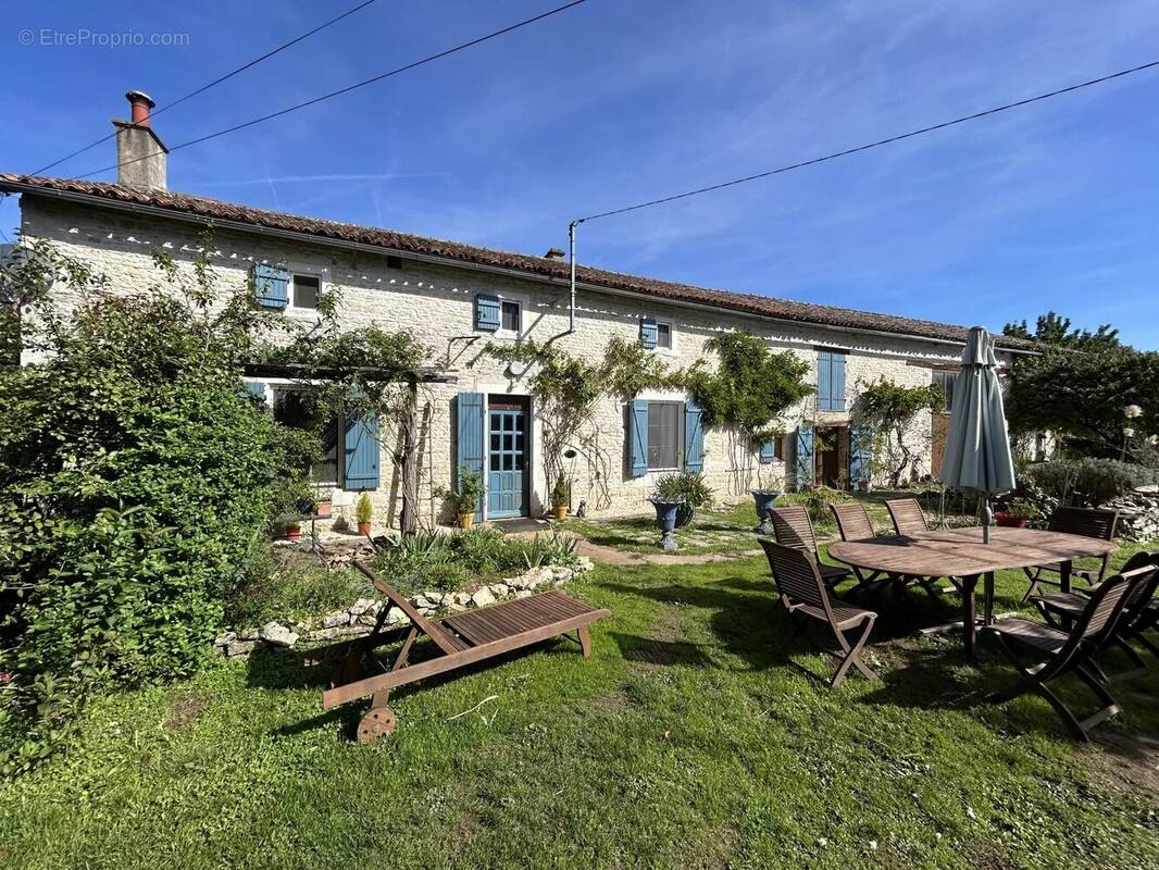 Maison à CHAUNAY