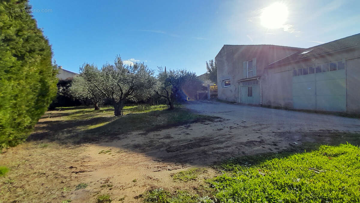 Maison de village avec terrain constructible - photo 10