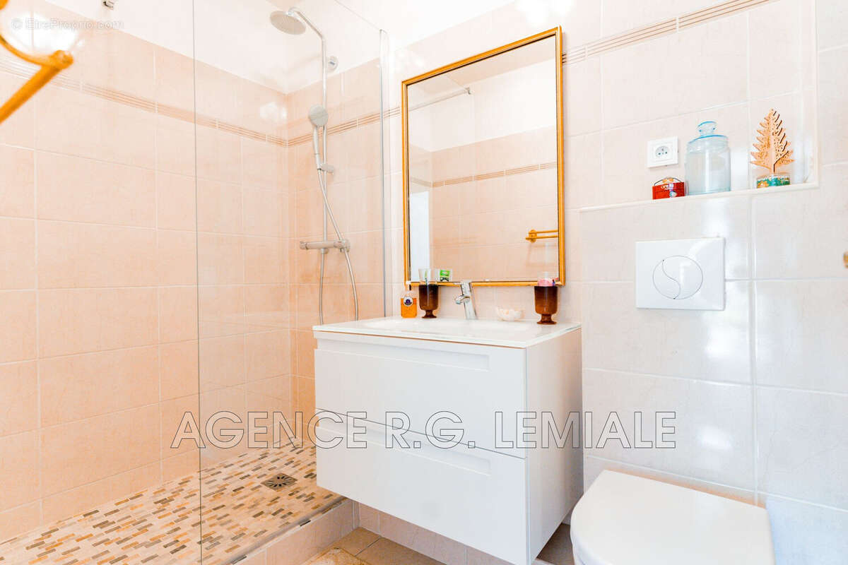 Appartement à MAISONS-LAFFITTE