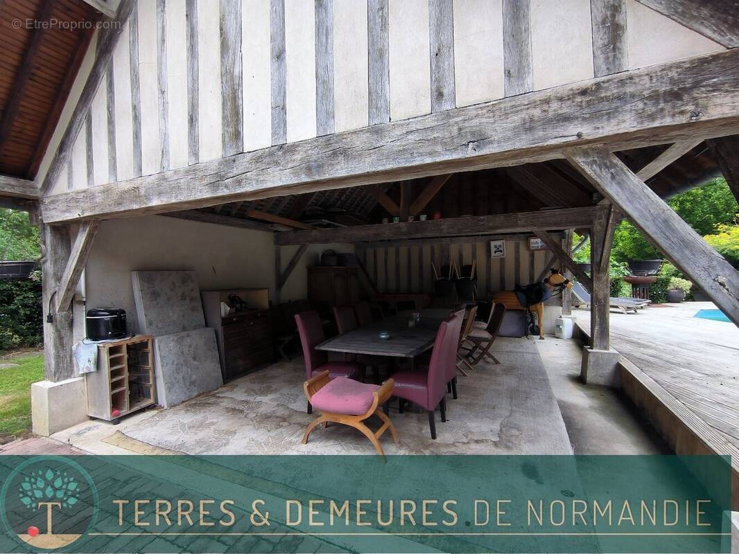 Très jolie maison à Saint Hymer, au calme, dans un écrin de verdure - photo 3