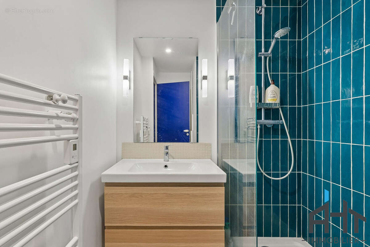 Appartement à PARIS-12E