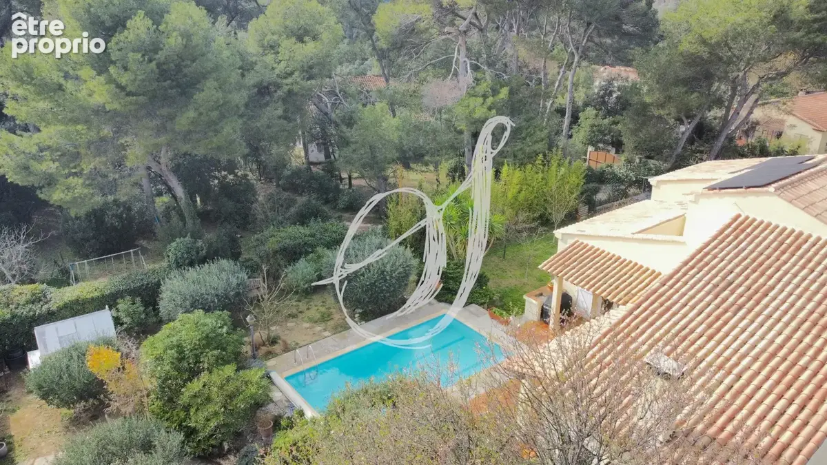 Villa de type 5, quatre chambres & un bureau avec piscine & garage à Saint Georges d'Orques - photo 2