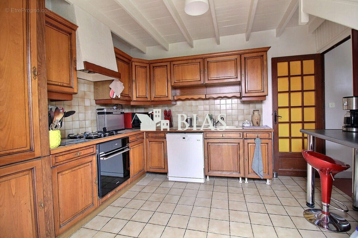 Maison à BOURG-ACHARD