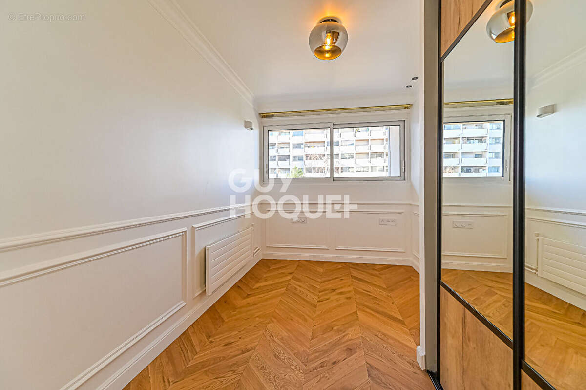 Appartement à PARIS-12E