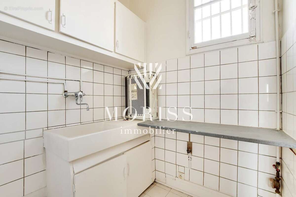 Appartement à PARIS-11E