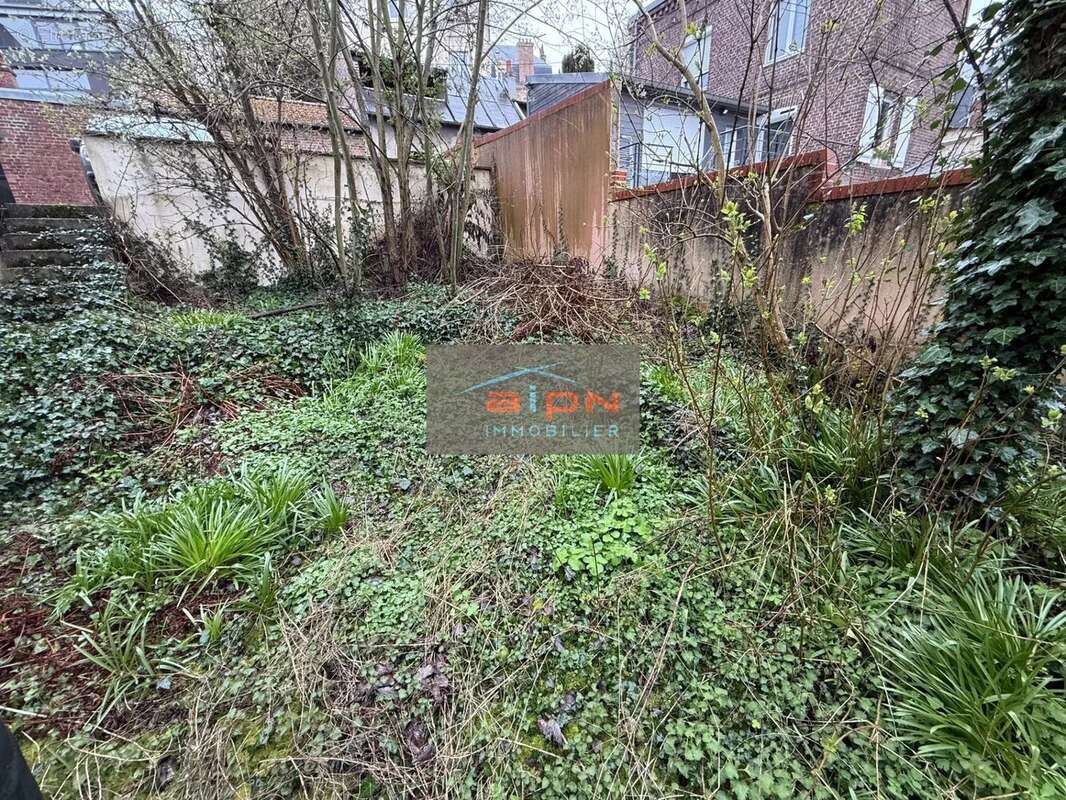 Appartement à MONT-SAINT-AIGNAN