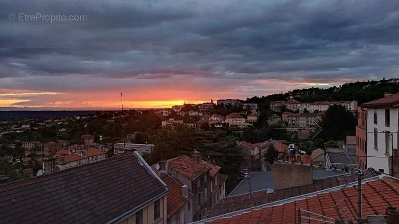 Appartement à THIERS
