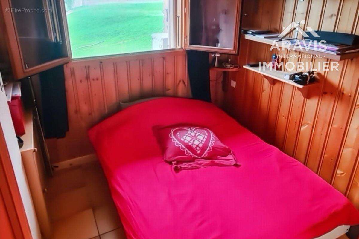Appartement à MORILLON
