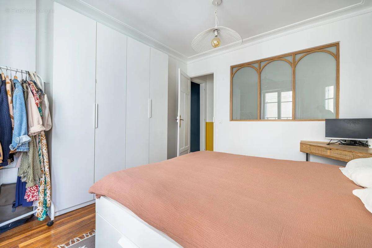Appartement de 4 pièces d'environ 75m² à Paris XVII - photo 6