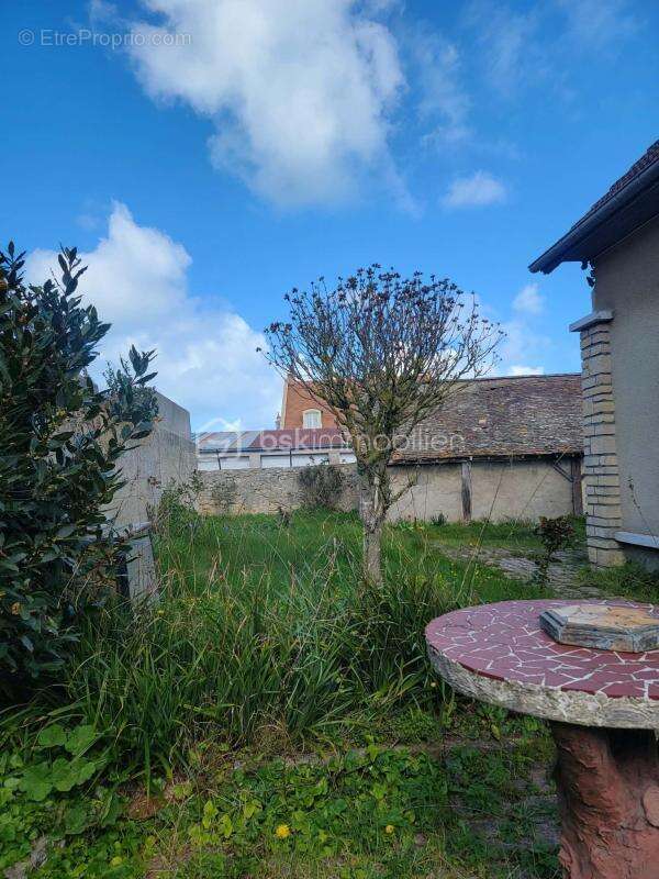 Maison à SAINT-AUBIN-SUR-MER