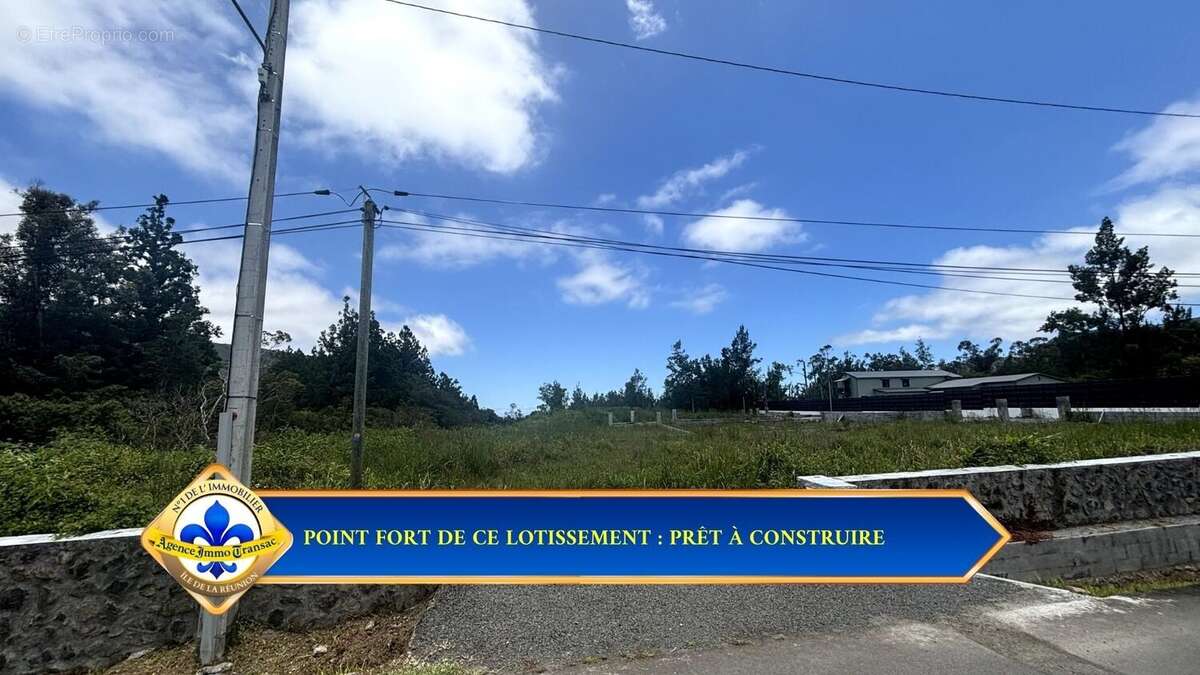 Terrain à LA PLAINE-DES-PALMISTES