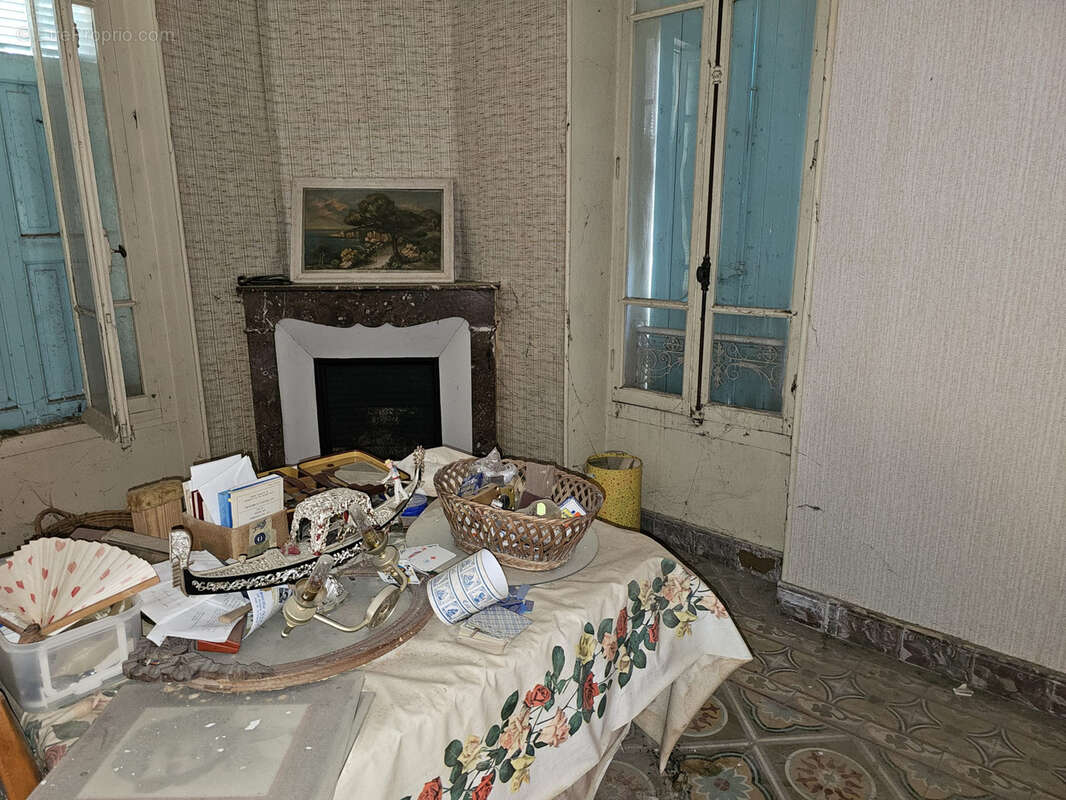 Maison à JONQUIERES