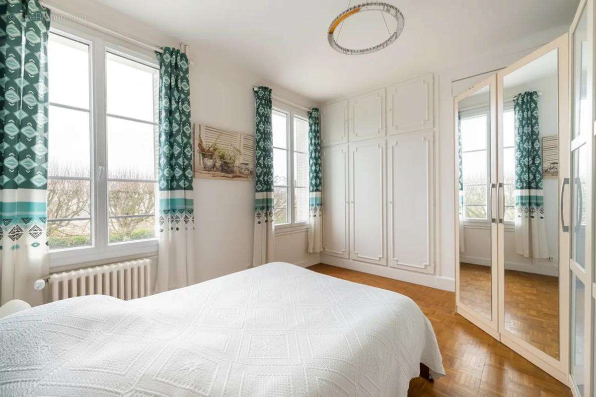Maison à PONTOISE