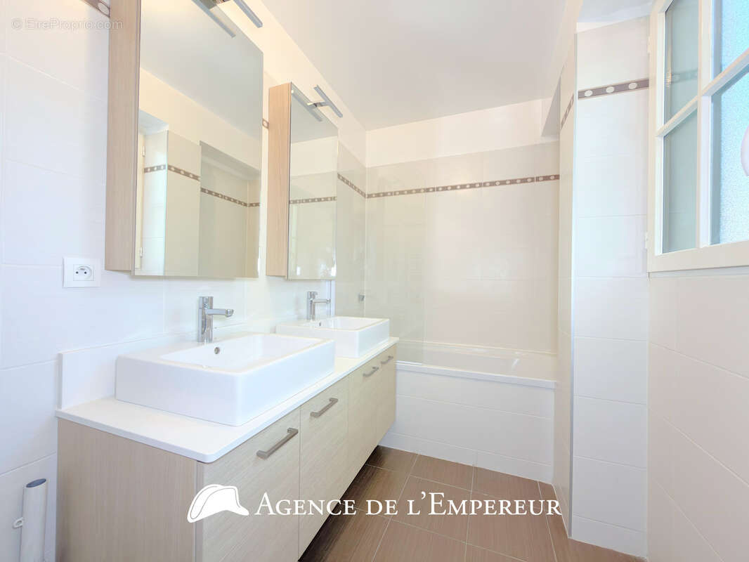 Appartement à GARCHES
