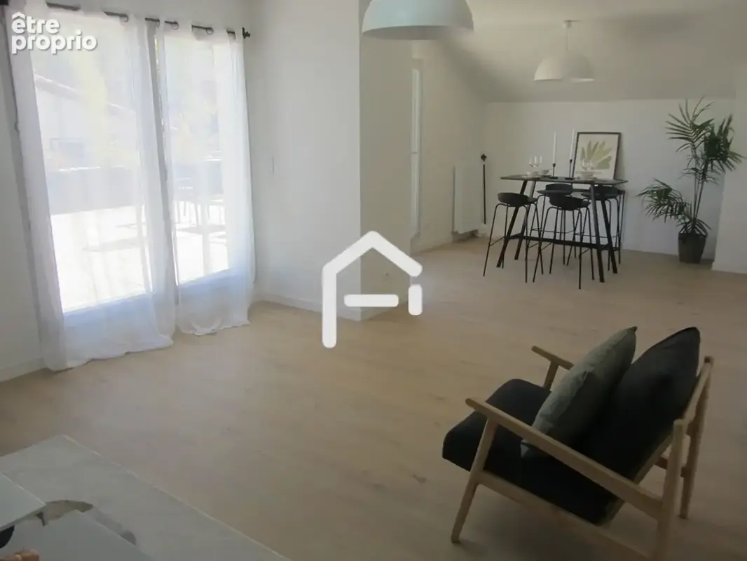 Appartement 100 m² à Castanet-Tolosan  - photo 7