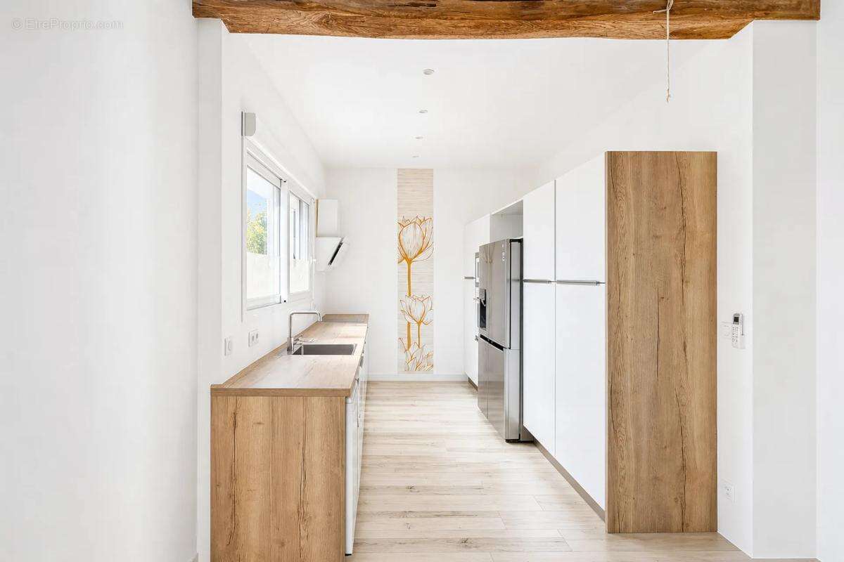 2 Maisons 1) 13 pièces de 476 m²
 2)58 m2 indépendante Cagnotte - photo 9
