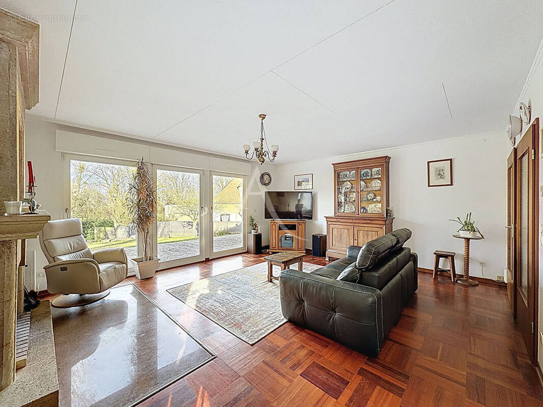 Maison à NANTEUIL-LES-MEAUX