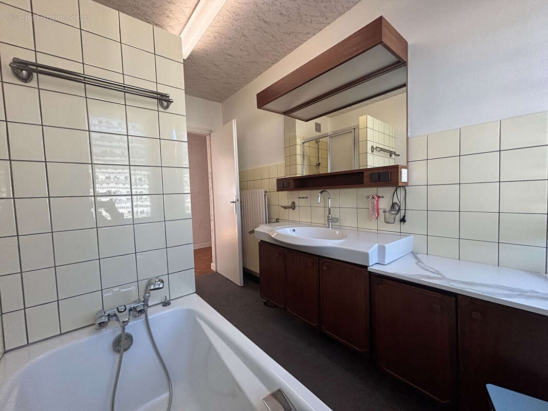 Maison à MOULINS-LES-METZ