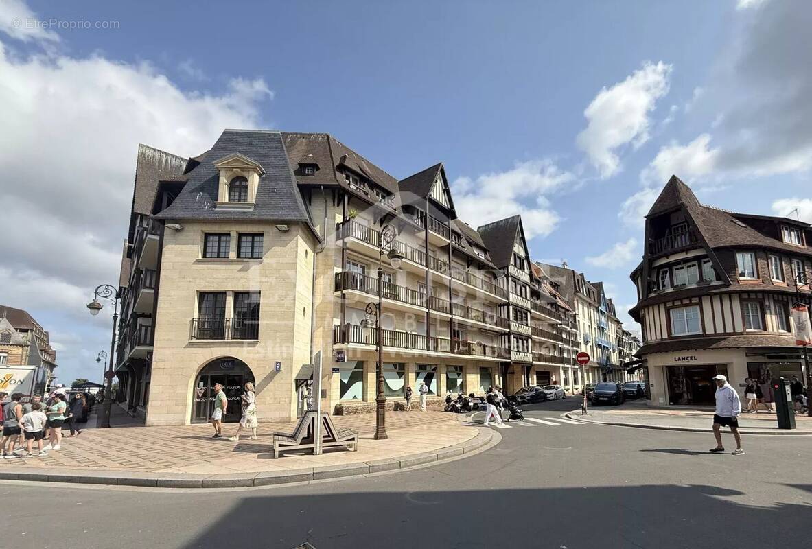 Appartement à DEAUVILLE