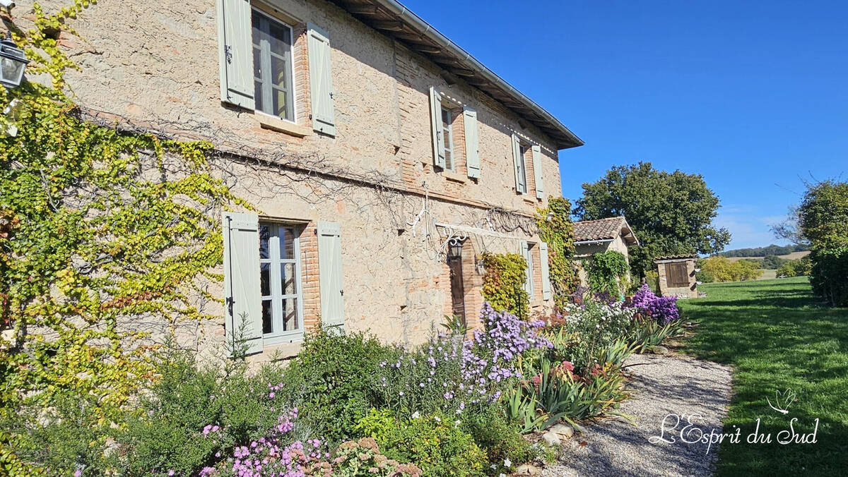 Maison à SALVAGNAC