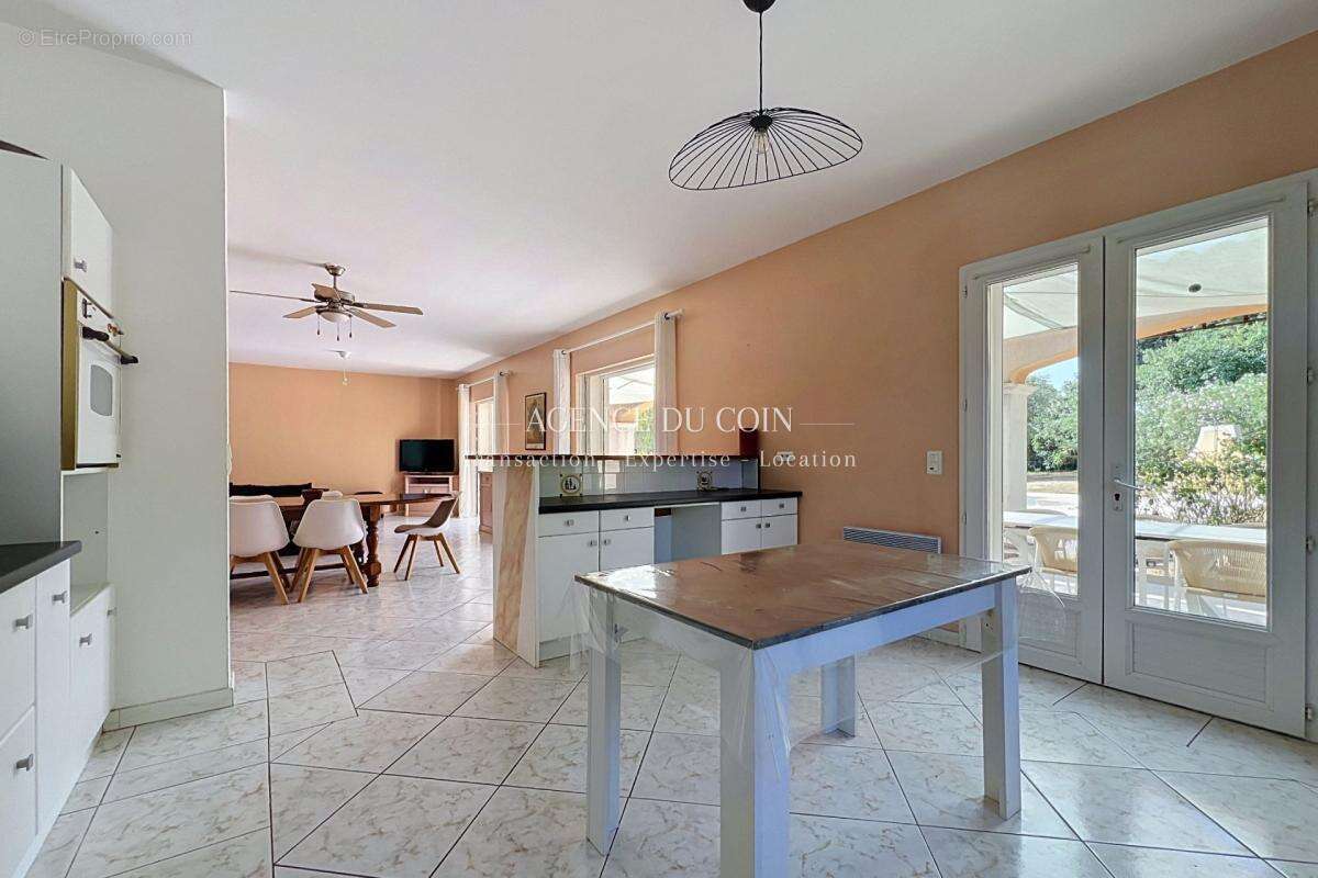 Le Muy 83490 Vaste villa familiale au calme absolu avec pisc - photo 6