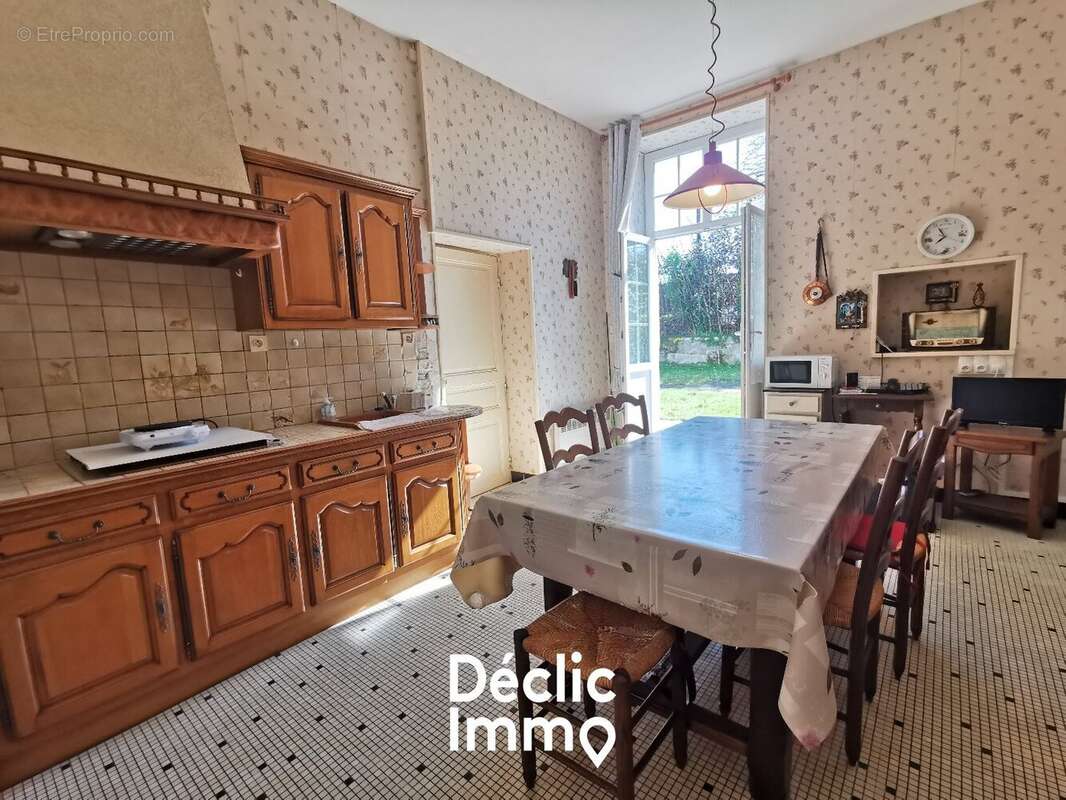 Découvrez cette ancienne école du village - photo 2