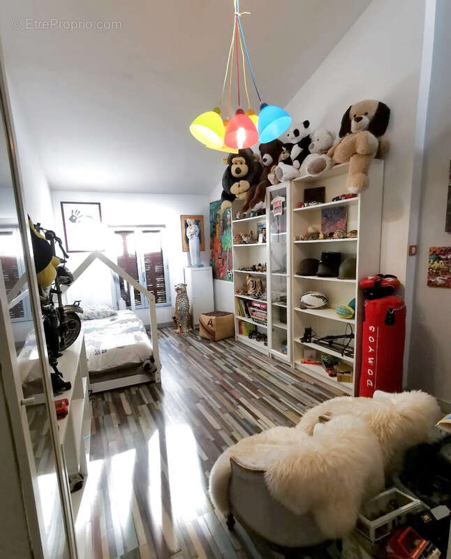 Appartement à BOURG-DE-PEAGE