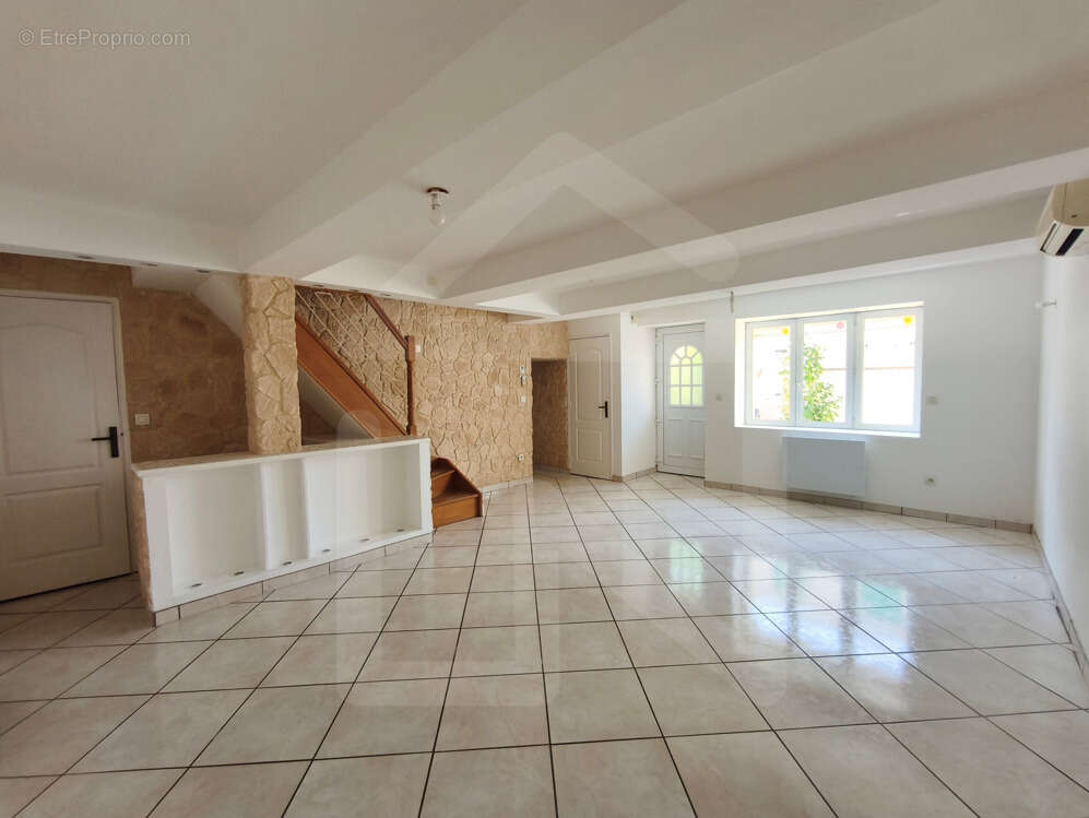 Maison de village en pierre type 4 de 113m2 - photo 3