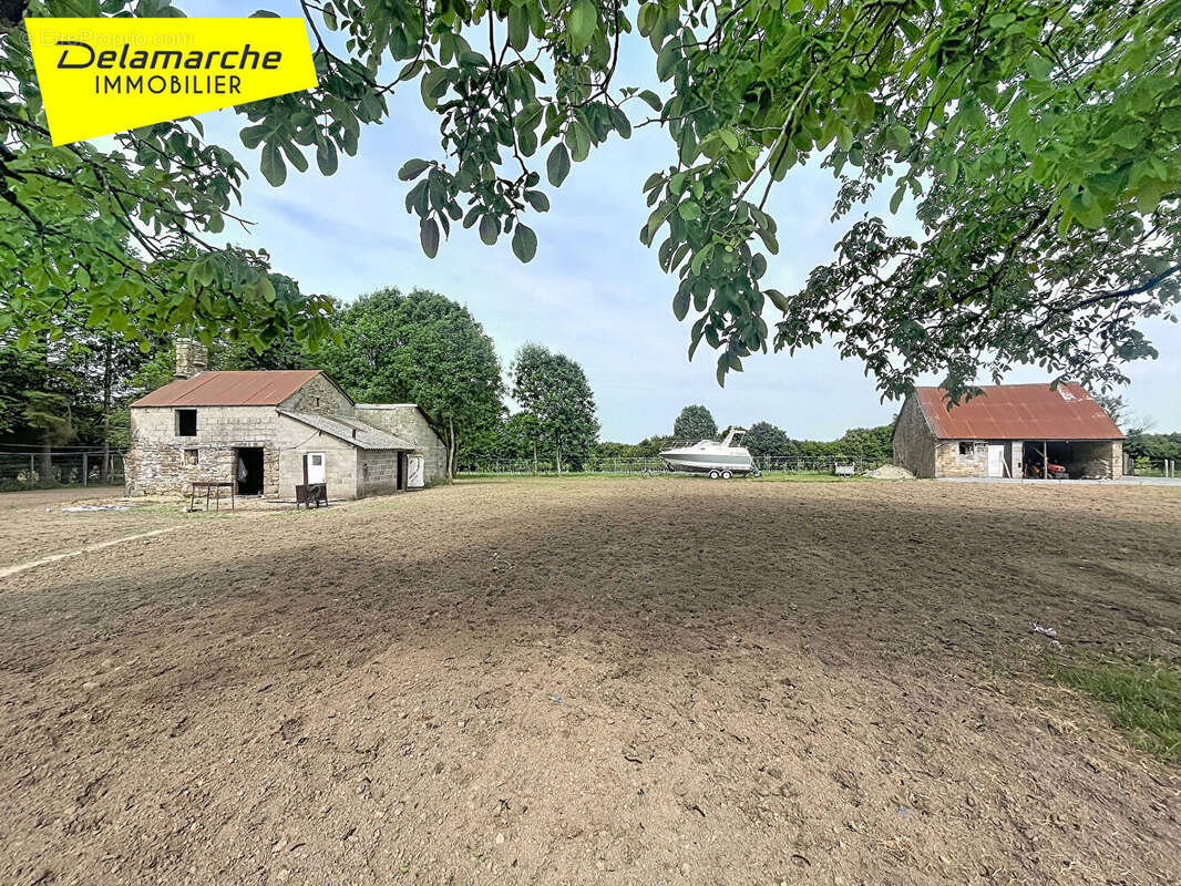 EXCLUSIVITE 5 min VILLEDIEU LES POELES (50800) maison de campagne 6 pièces rénovée sur 4ha avec dépendances - photo 12