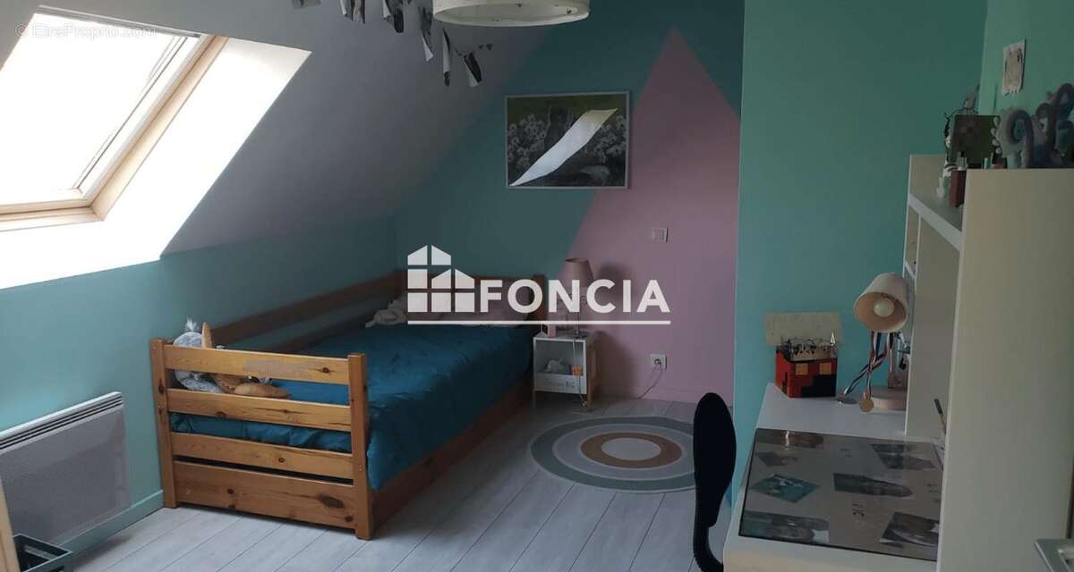 Maison à LE BREIL-SUR-MERIZE