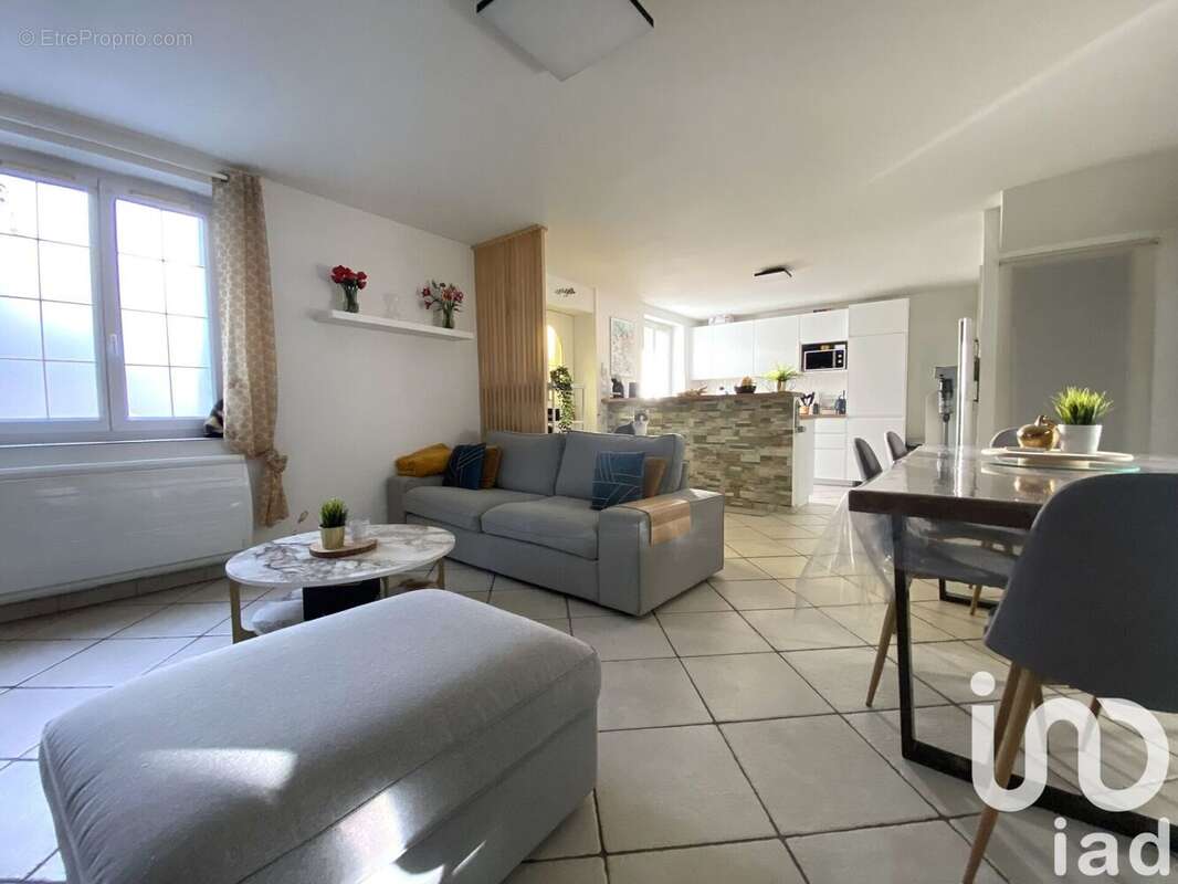 Photo 4 - Maison à TRUYES