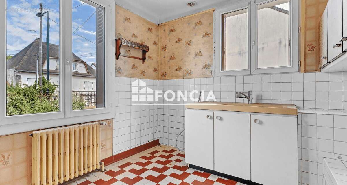 Maison 91.81m² 4 chambres avec potentiel - photo 8