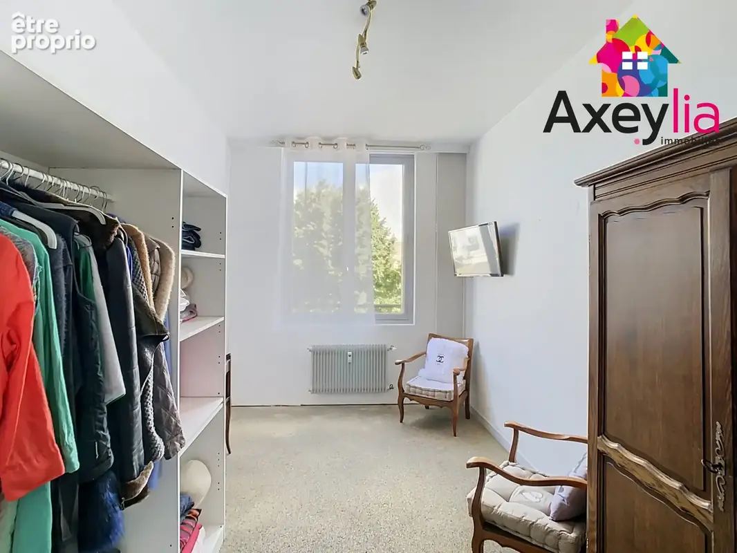 A vendre- roanne - appartement  3 chambres- - photo 7
