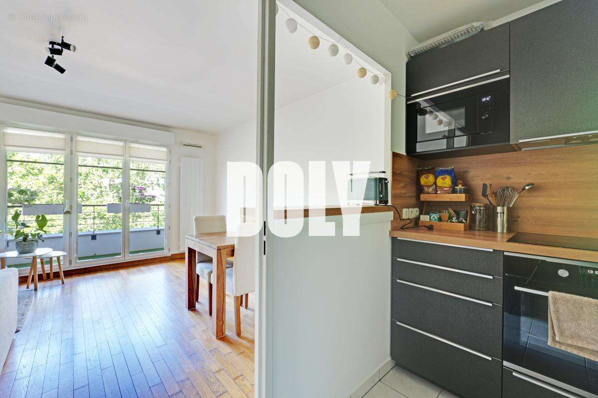 Appartement à MONTROUGE